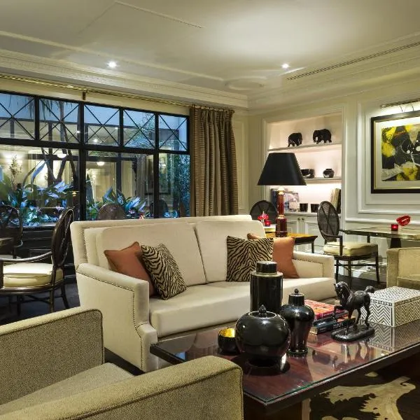 Francois 1er, hotel i Paris