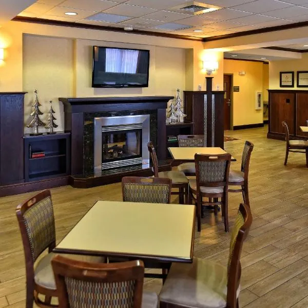 Hampton Inn Geneseo, hotel v destinaci Geneseo