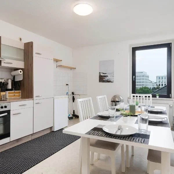 Einfach aber sehr komfortabel - Wohnung für 12 Personen - 2xWC - Gruppen, Messe, Monteure, Studenten - Voll ausgestattet - 6 Betten 140x200cm hochwertig, 3 Smart-TV 55 Zoll Netflix, 1000 Mbit WLAN, voll ausgestattete Küche – hotel w mieście Duisburg