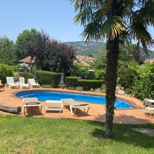 Casita de invitados cerca de Madrid, Hotel in Moralzarzal