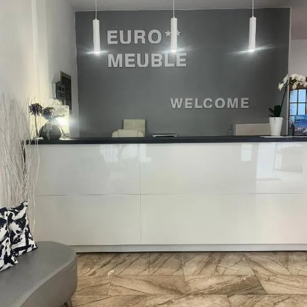 Euro Meublé, hotel in Grado