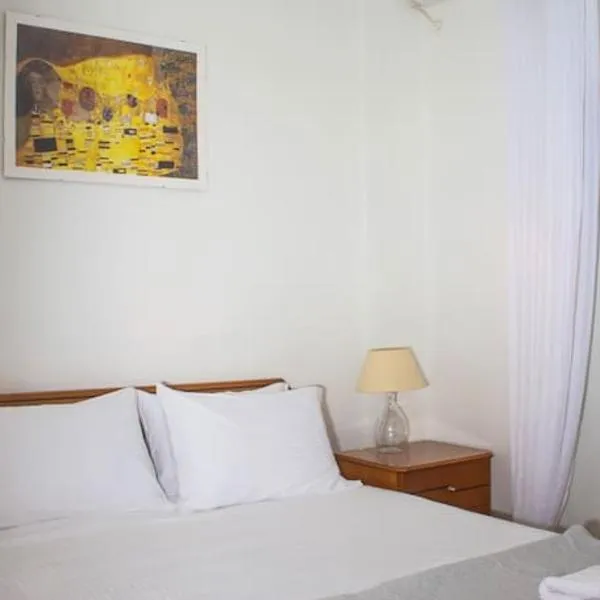 Cozy Athens Hideaway, ξενοδοχείο στην Αθήνα