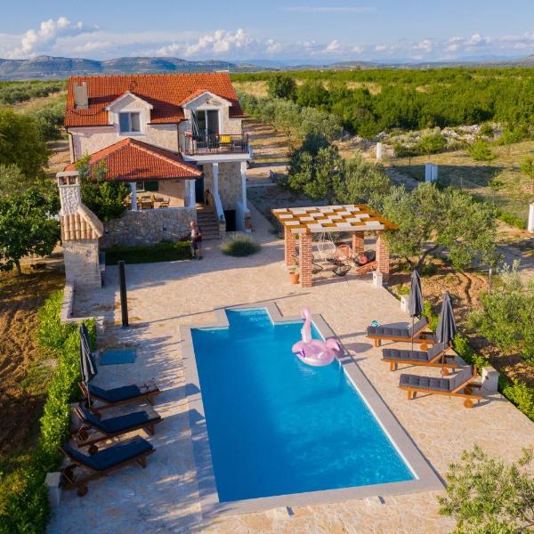 Villa Storia, Velika Čista