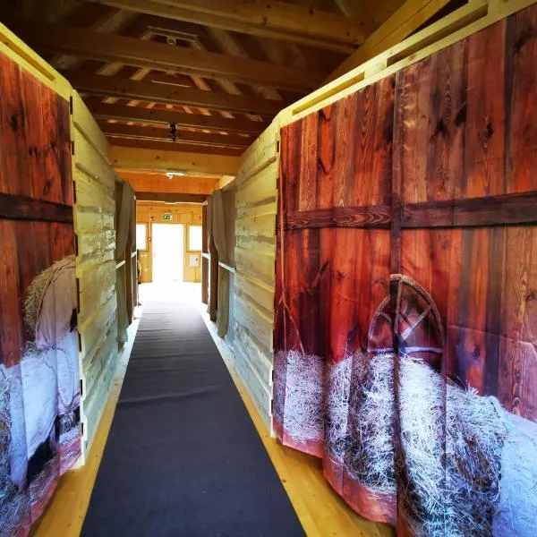 Kamp Beli gaber, hotel in Stari Trg pri Ložu