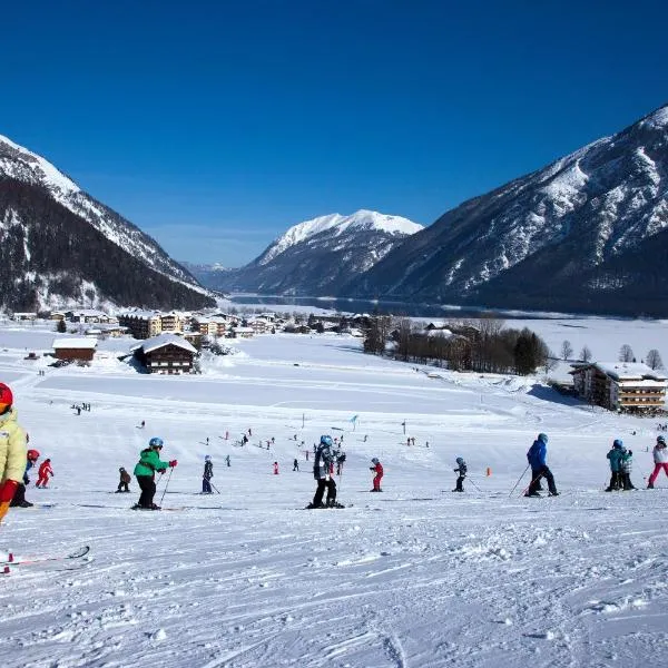 Landhaus Obertuschenhof, hotel in Pertisau