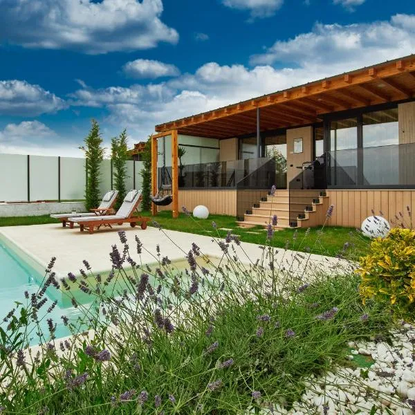 Peninsula Luxury & Spa, hotell sihtkohas Năvodari