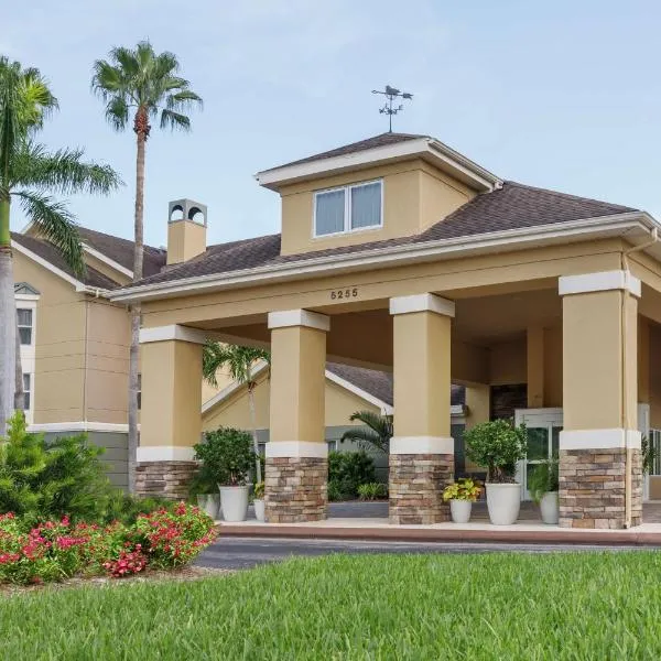 Homewood Suites by Hilton Fort Myers, hôtel à Fort Myers