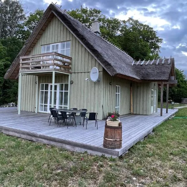 Padaste Rehemae Puhkemaja, hotel di Pädaste