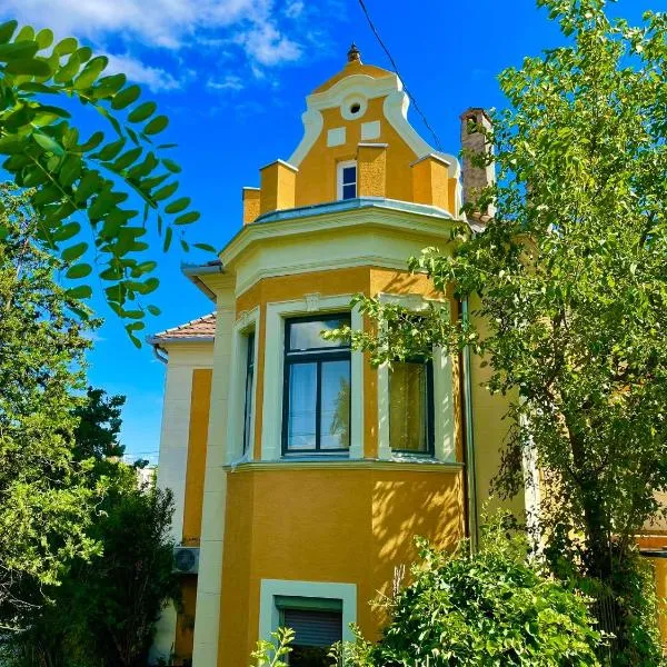 Villa Luca, hotel in Mosonmagyaróvár