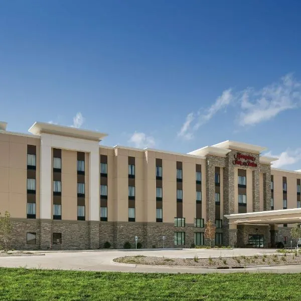 Hampton Inn & Suites Mason City, IA、メーソン・シティのホテル