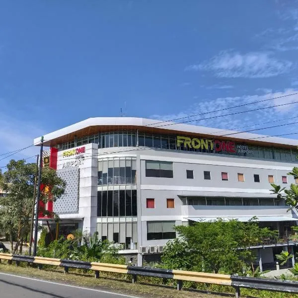 Front One Hotel Airport Solo, khách sạn ở Solo