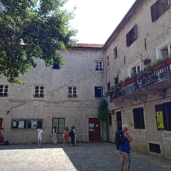 Centar Starog Grada, hotell Kotoris