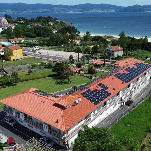 APARTHOTEL CABICASTRO Tres estrellas superior, hotel in Portonovo