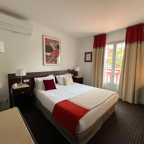 Hôtel Ursula, hotel em Cambo-les-Bains