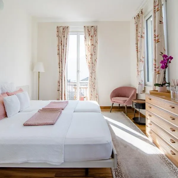 Pensione Solaria, hotel v destinaci Locarno