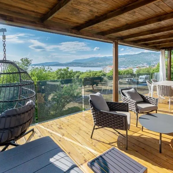 Mobile home Sparkle TT, hotel v destinaci Klenovica