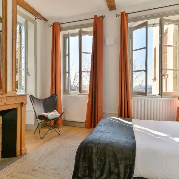 Beau Duplex avec jardin et vue, hotel i Lyon