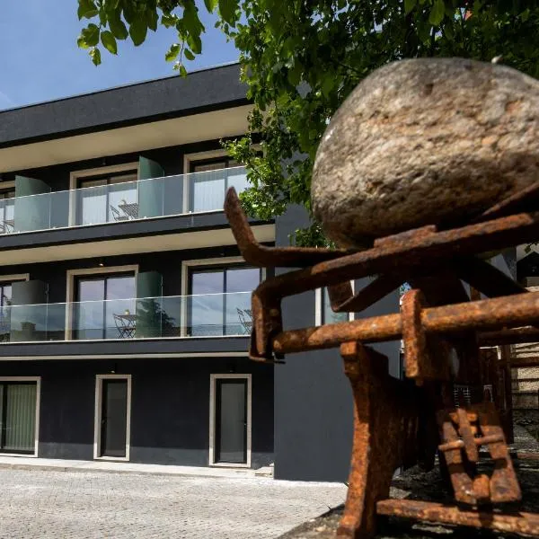 Guest House Fojo dos Lobos, hotel v destinaci Fafião