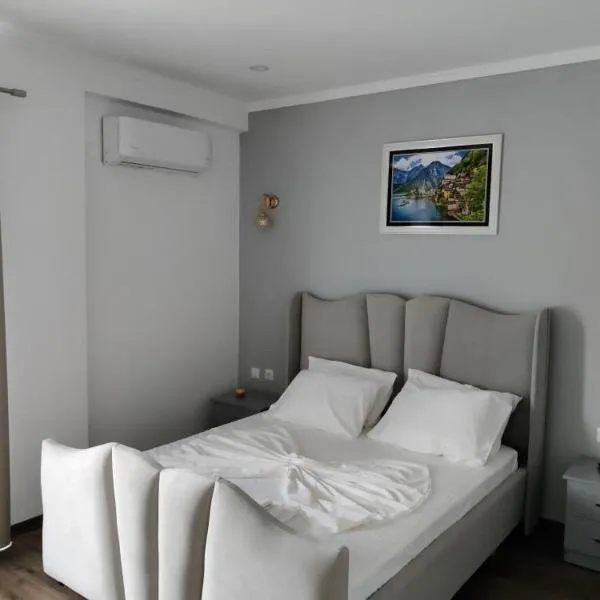 Unique, hotell sihtkohas Gramsh