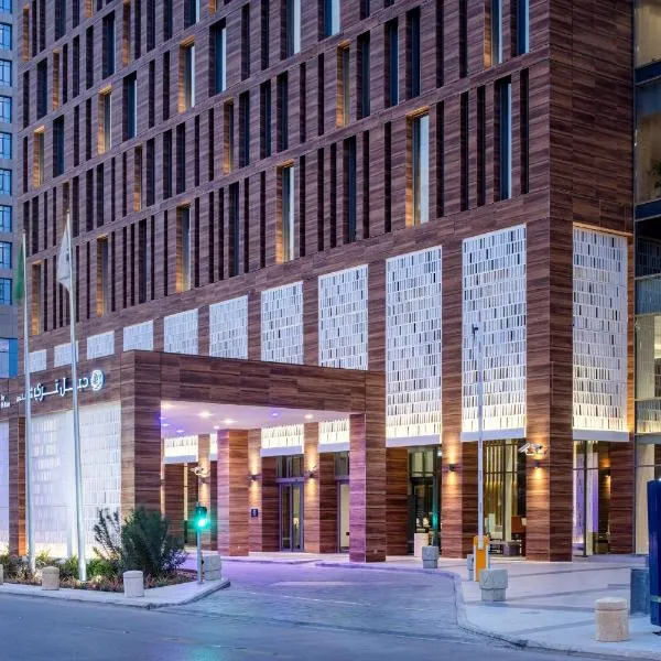 DoubleTree Suites by Hilton - Riyadh Financial District, отель в Эр-Рияде