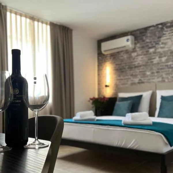 Arena Prestige Rooms, Hotel in Pula