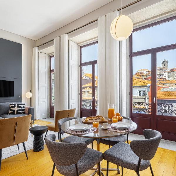 WHome Central 1-Bed w/ Top View perfect to Explore Porto, Porto
