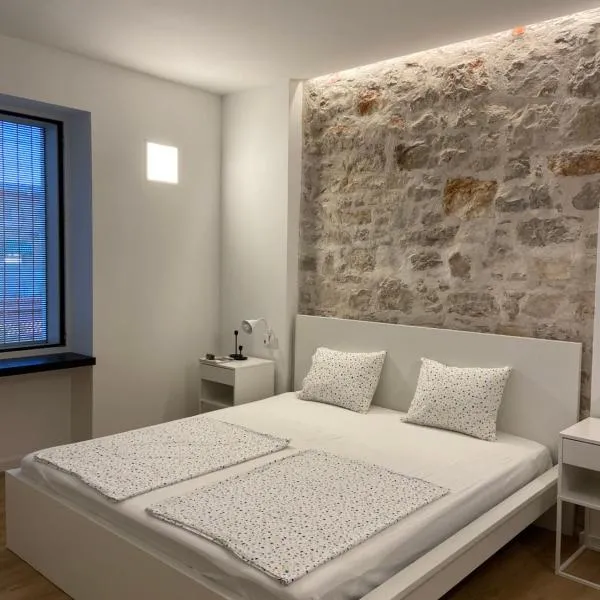 Sobe “Zavjetrina”, hotel em Murter