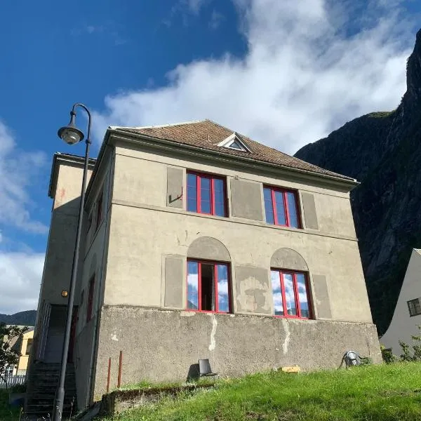Fjordshelter dorm, Hotel in Tyssedal
