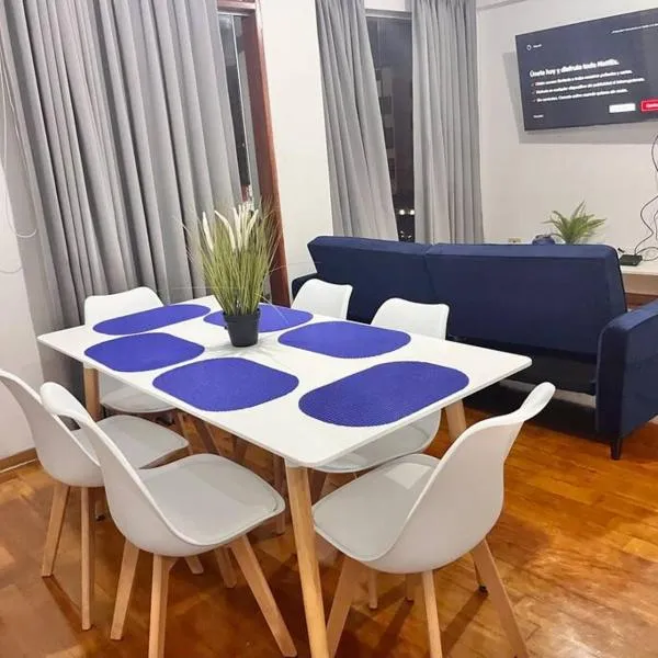 Bello y Cerca al centro, con Ascensor Directo, hotel in Trujillo