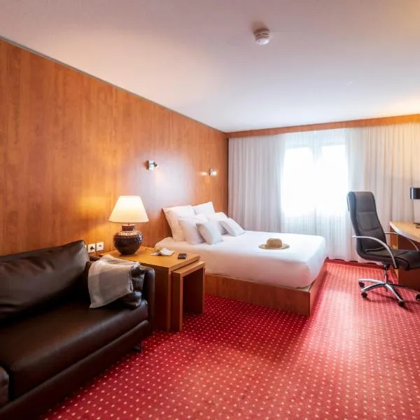 CERISE Bordeaux Mérignac Aéroport, hotel in Mérignac