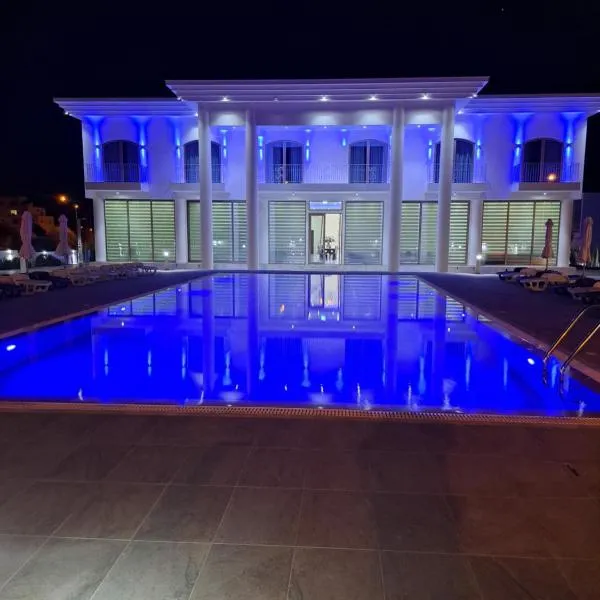 MAXOR PALACE, hotel en Protaras