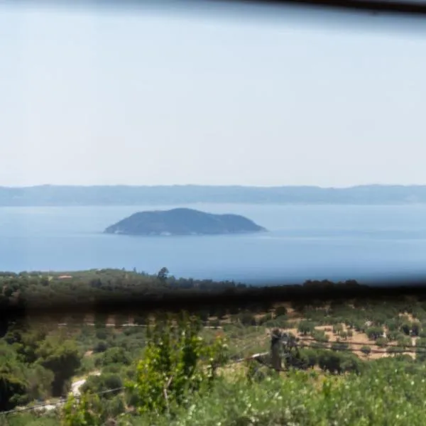 Oreiades Guesthouse, hotel in Parthenón
