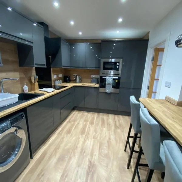 51 Innes Street Apartment, hotel in Inverness