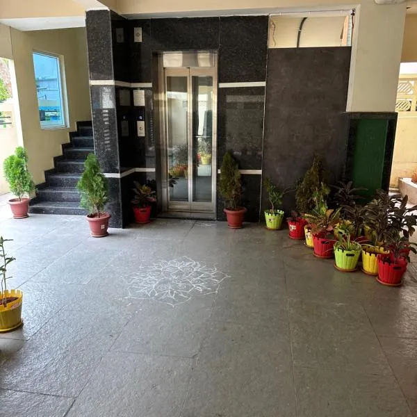Sreenilayam Luxury Stay Homes, khách sạn ở Rājahmundry