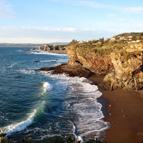 Cabañas Lovel-Van, hotel in Curanipe