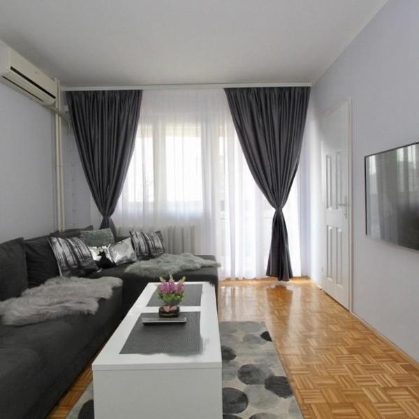 Cezar Apartment