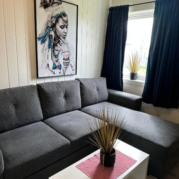 Vardø accommodation - white house, khách sạn ở Vardø