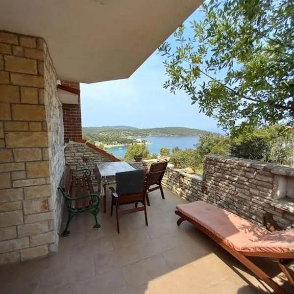 Apartments Belvedere - A3, hotel v destinaci Nečujam