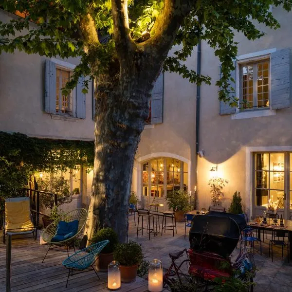 Viesnīca La Maison Sur La Sorgue - Esprit de France pilsētā Lilsūrlasoga