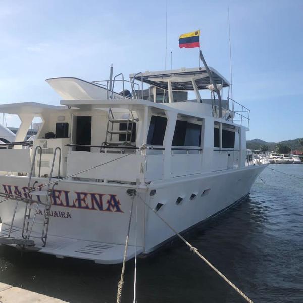 Alojamiento Cama Carpa y Yate Isla La Tortuga Venezuela,, Tortuga-Cayo Herradura