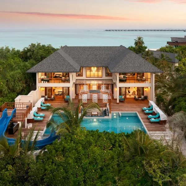 Hideaway Beach Resort & Spa, FREE SHARED CHARTER FLIGHT for two on stays of 7 or more nights from September 2025 until 23rd December 2026, hotel in Dhidhdhoo