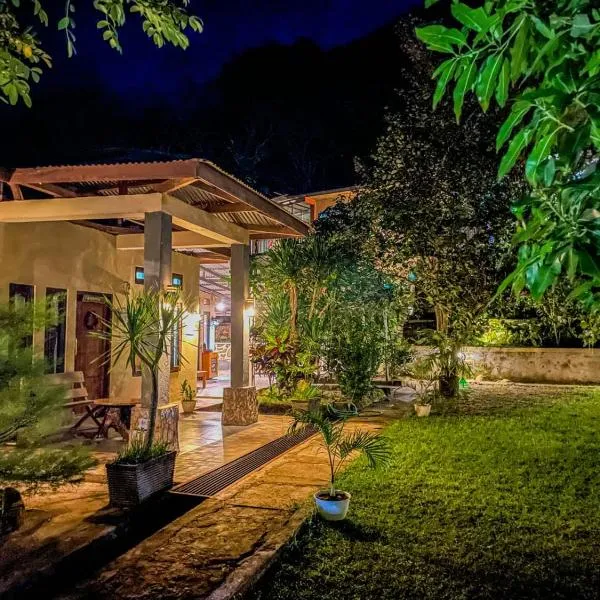 G-Rima HomeStay, hotel v destinaci Labuan Bajo