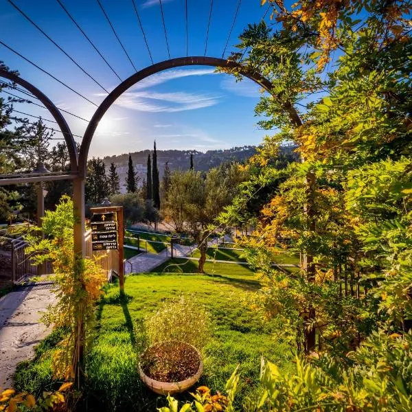 Peace Forest Jerusalem - Cabins & Caravans by City of David, hotel en Jerusalén
