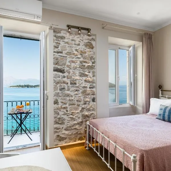 Fotiadis Family Luxury Suites by Konnect, hotel in Corfu