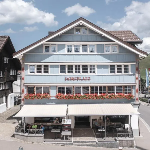Dorfplatz Urnäsch, hotel in Urnäsch