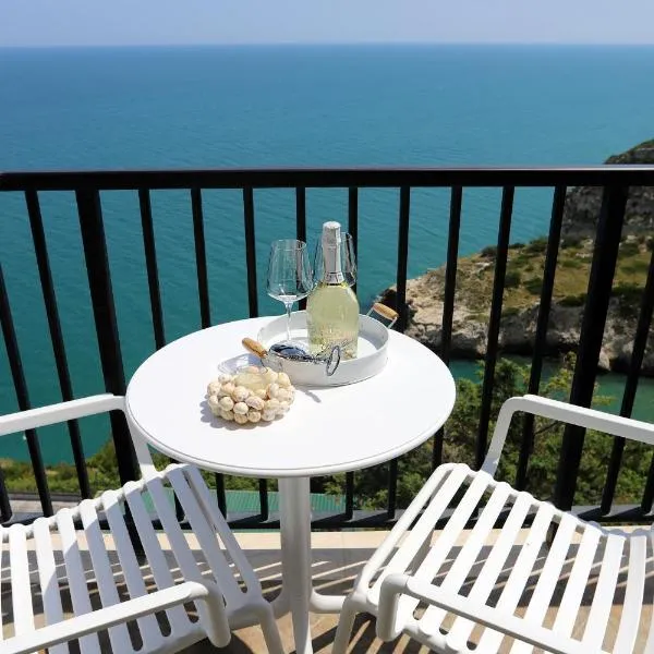 Montebello Luxury Apartment, hotel v destinaci Peschici