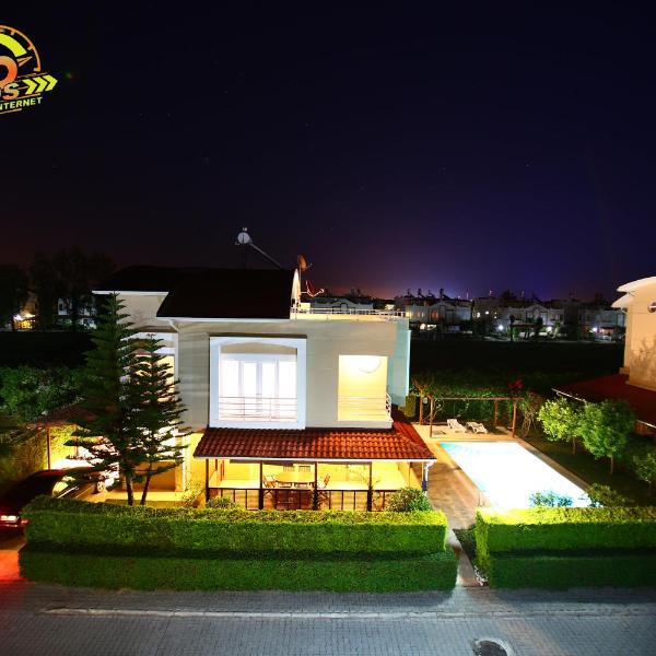 Paradise Town Villa Royal 100 MBPS free wifi
