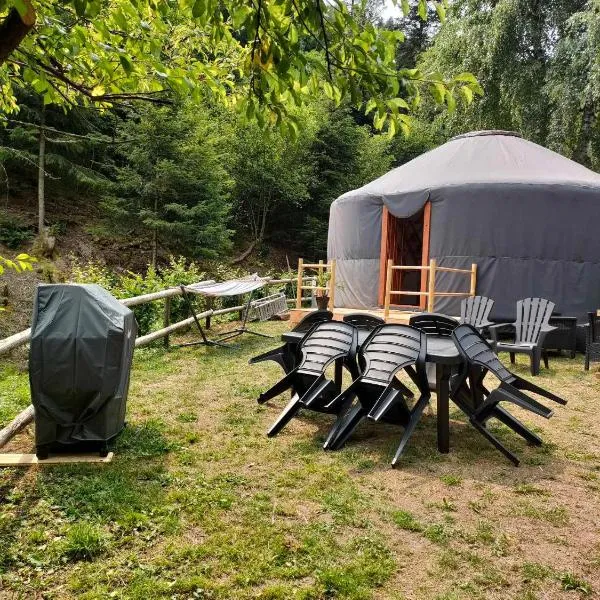 la Yourte des Bibis、Frélandのホテル