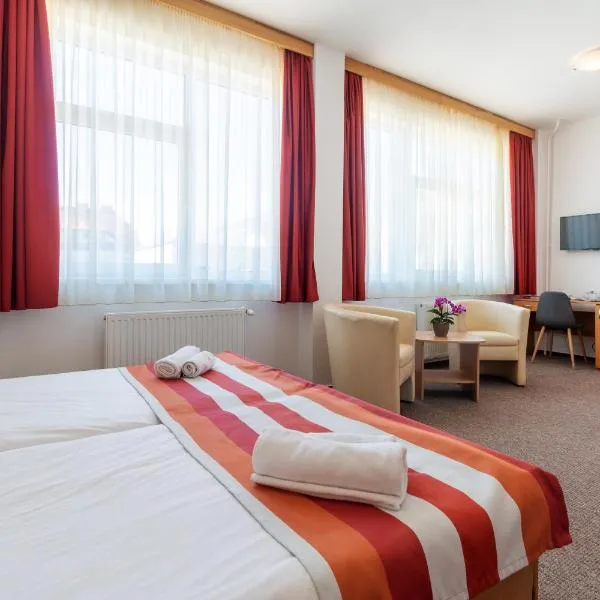 Fordan Hotel Pécs, hotel sa Pécs