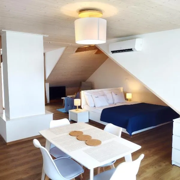 Apartmán Kollarovi, hotel a České Budějovice